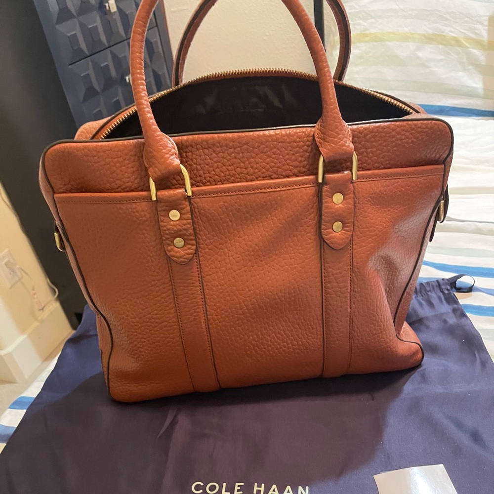 Medium briefcase bag